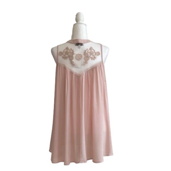 Hayden Los Angeles Top Dusty Pink Floral Embroidered Sleeveless Swing Large NEW - Picture 4 of 10